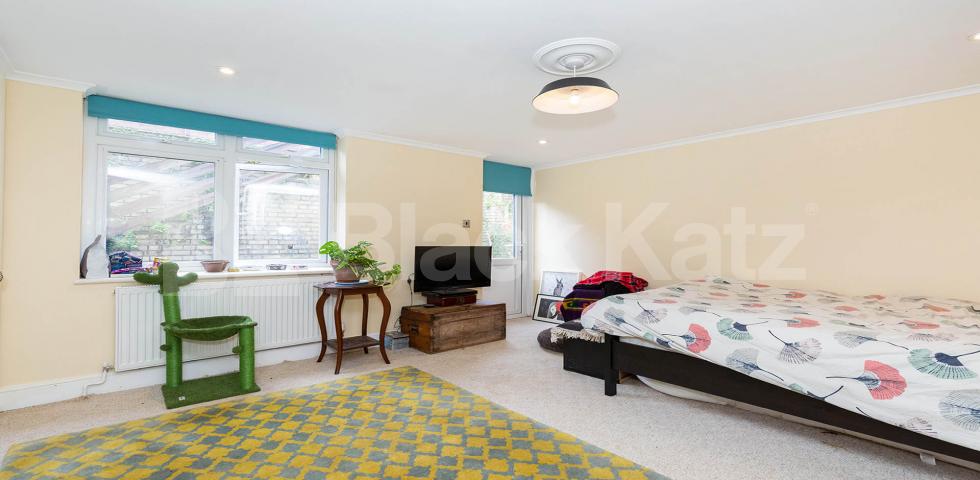 			NEW INSTRUCTION!, 1 Bedroom, 1 bath, 1 reception Apartment			 Coolhurst Road, Crouch End